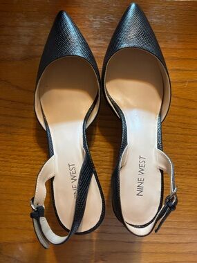 Nine West Black Pointed-Toe Slingback Kitten Heels